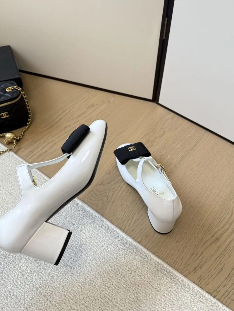 Sustainable Chanel Heeled Shoes 18165