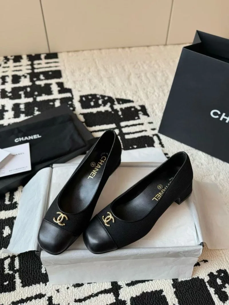 Sporty Chanel Heeled Shoes 18181