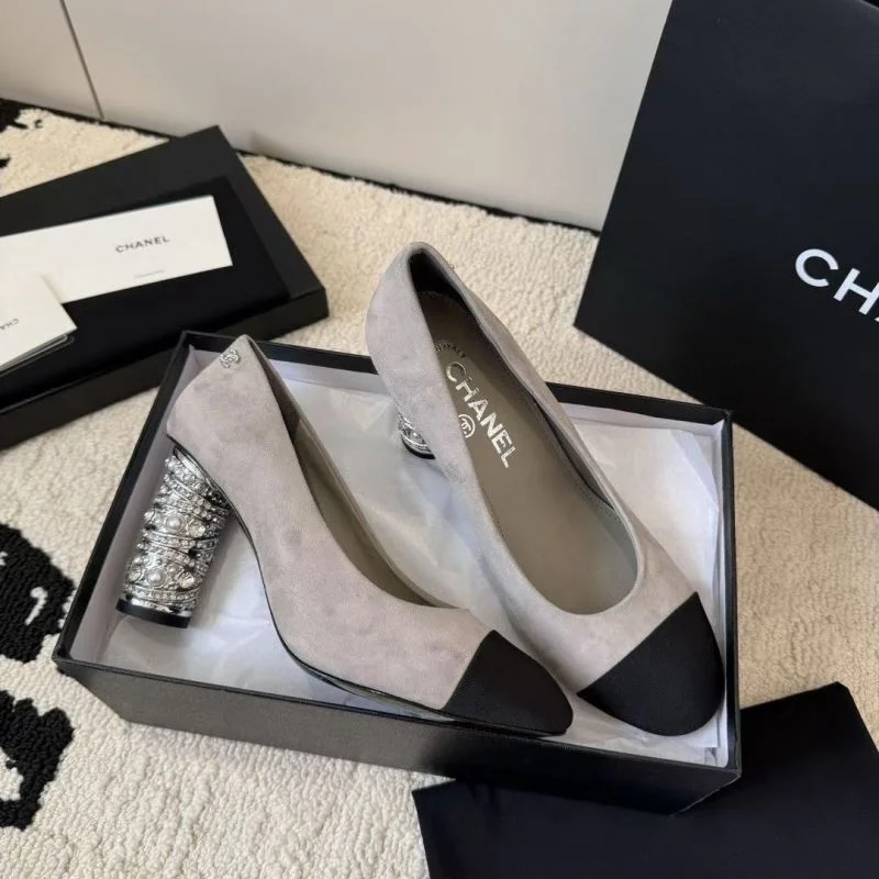 ComfortFit Chanel Heeled Shoes 18143