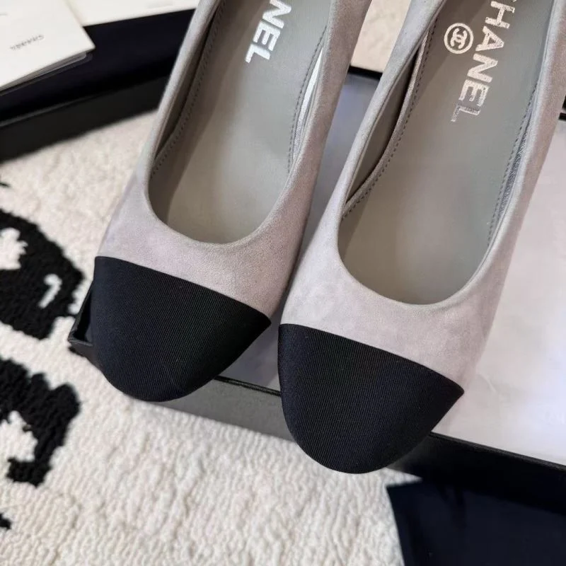 ComfortFit Chanel Heeled Shoes 18143