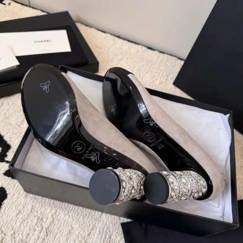 ComfortFit Chanel Heeled Shoes 18143