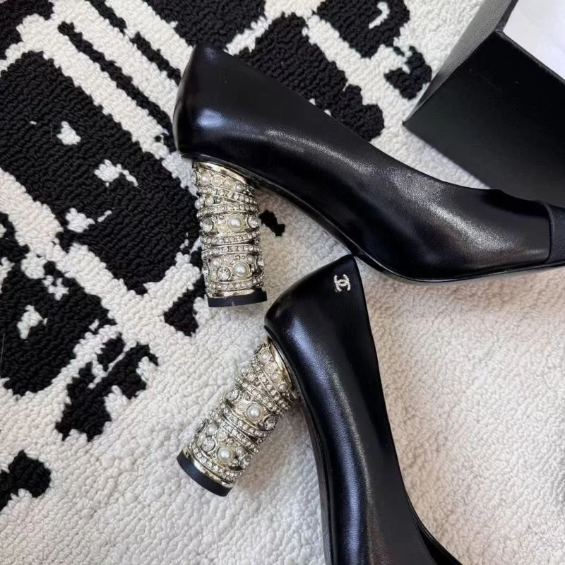 Comfortable Chanel Heeled Shoes 18145