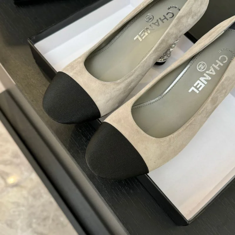 Trendy Chanel Heeled Shoes 18153