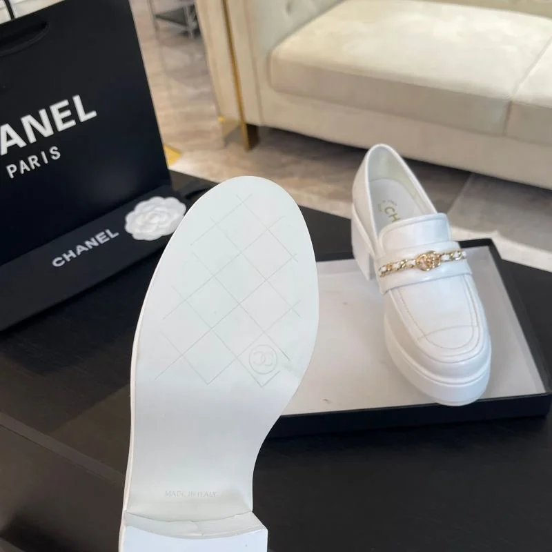 Chanel Heeled Shoes AllSeason 18140