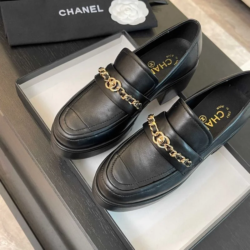 Chanel Heeled Shoes ZeroBulk 18138