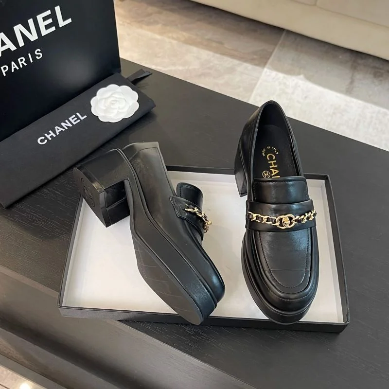 Chanel Heeled Shoes ZeroBulk 18138