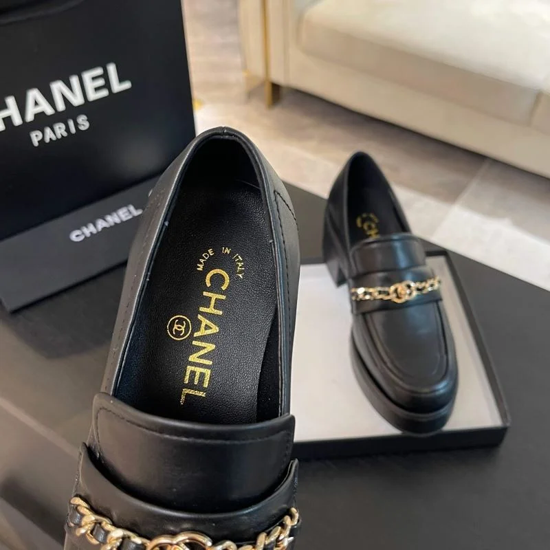 Chanel Heeled Shoes ZeroBulk 18138