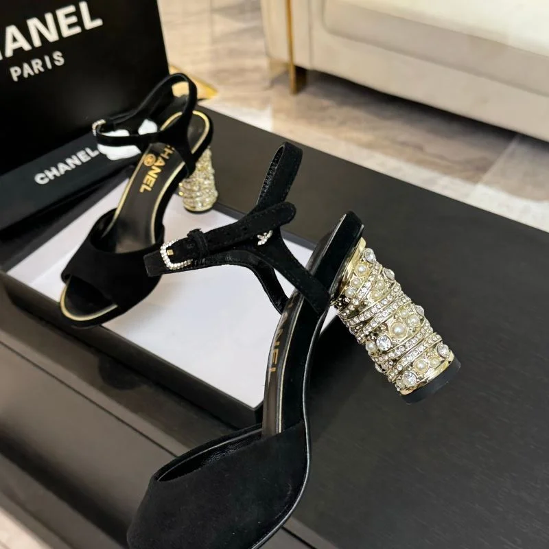 ZipUp Chanel Heeled Shoes 18130