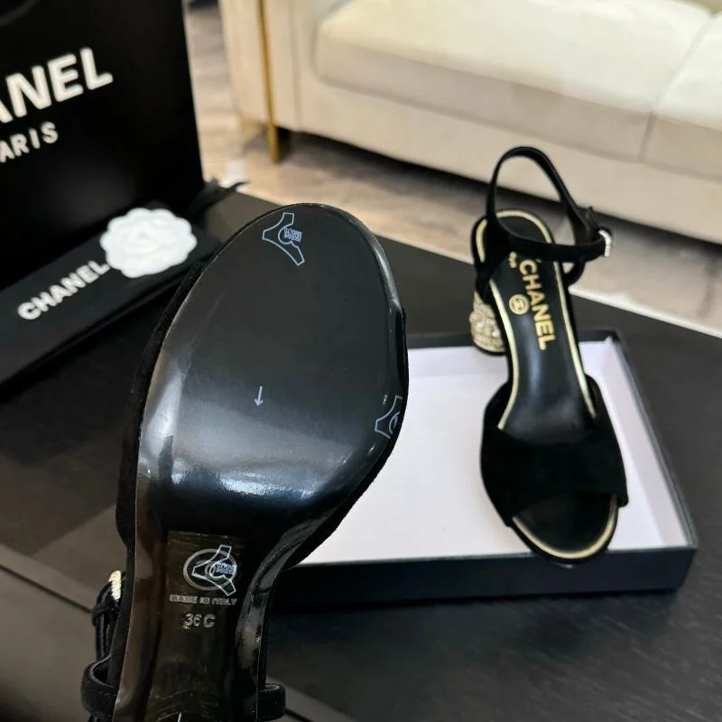 ZipUp Chanel Heeled Shoes 18130