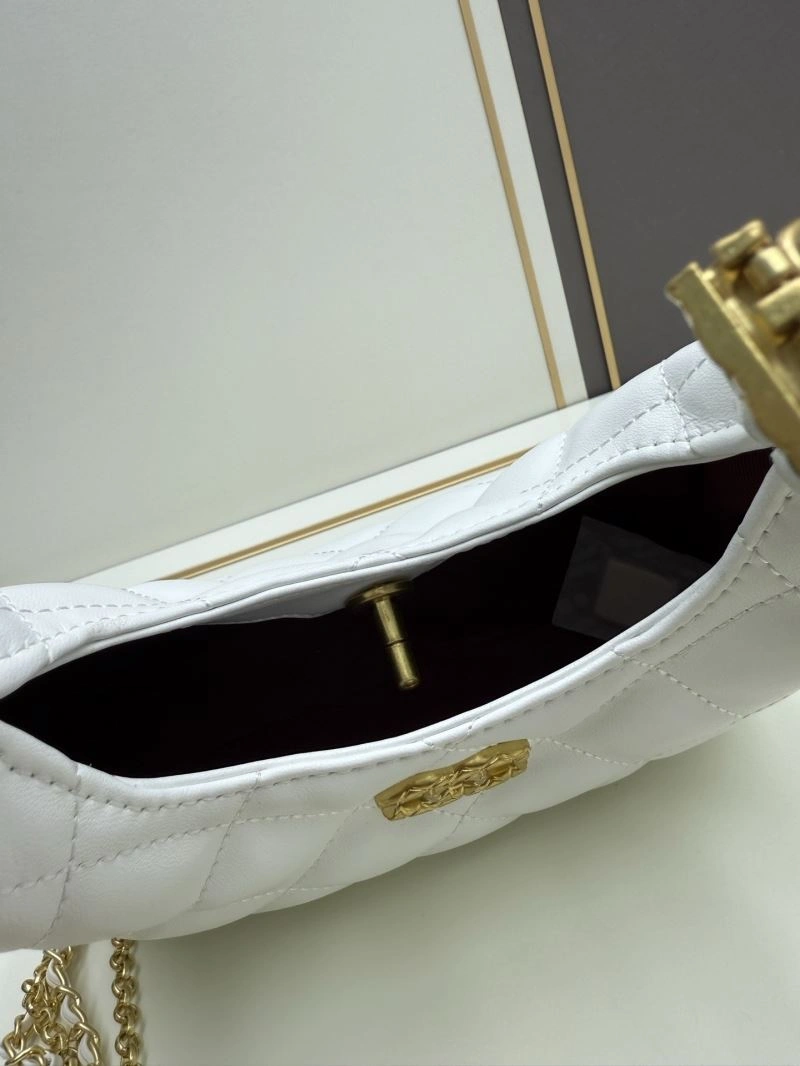 WellDesigned Chanel Hobo Bags 84454