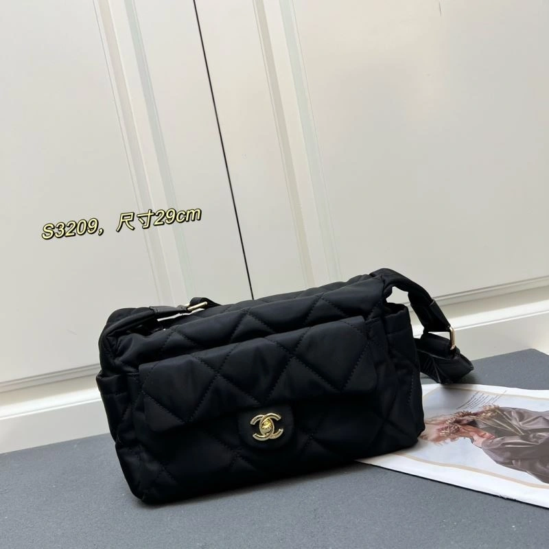 Chanel Hobo Bags Neat 84406
