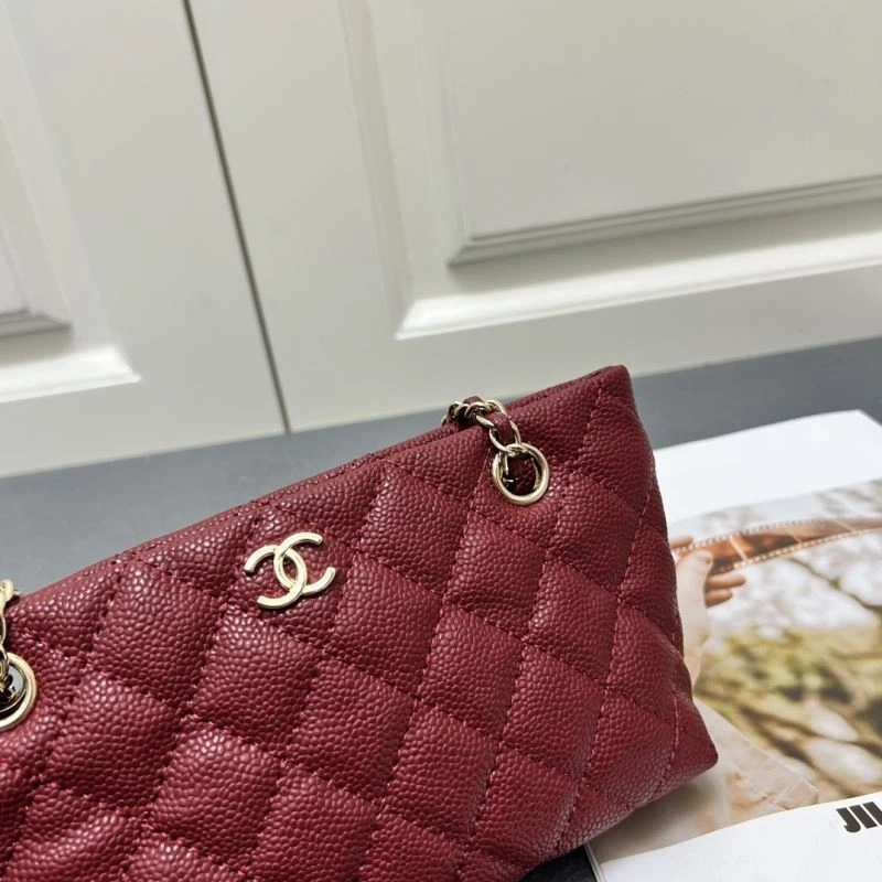 Chanel Hobo Bags Comfortable 84404