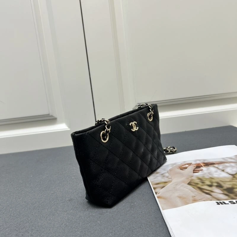 Chanel Hobo Bags Tailored 84407