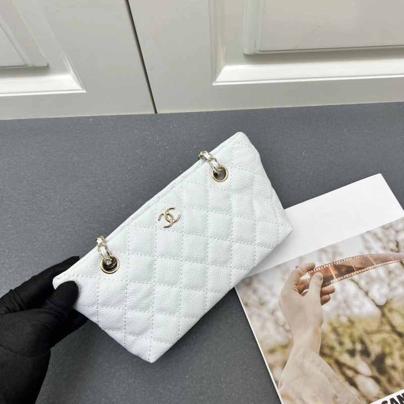 Youthful Chanel Hobo Bags 84403