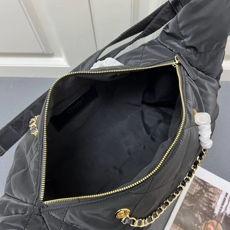 Chanel Hobo Bags Modern 84402