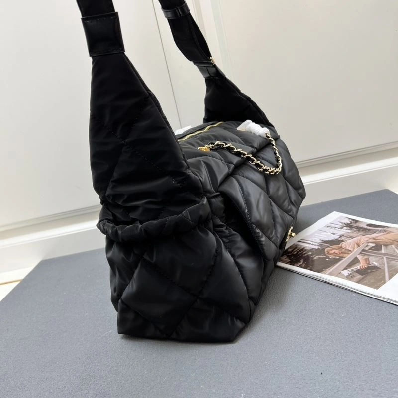 Chanel Hobo Bags Modern 84402