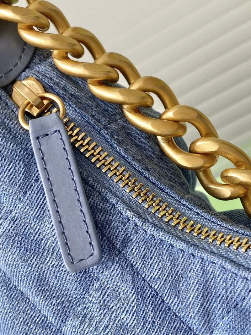 Chanel Hobo Bags Tailored 53912