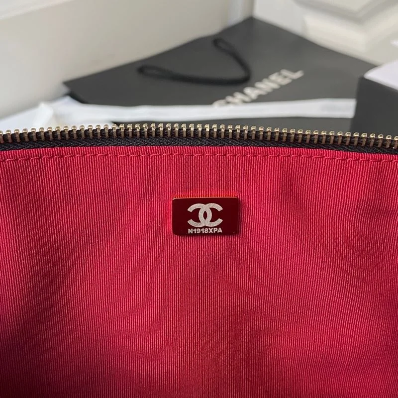 Chanel Hobo Bags WaterResistant 53190