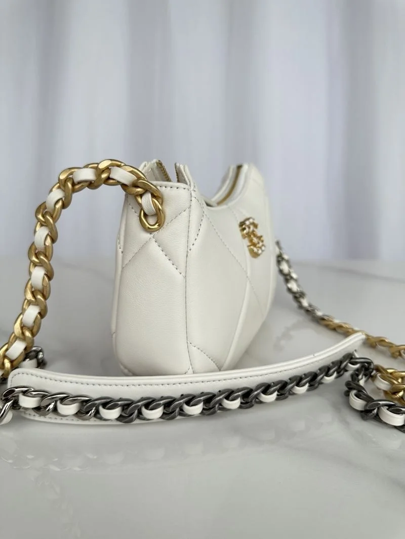 Bright Chanel Hobo Bags 53178