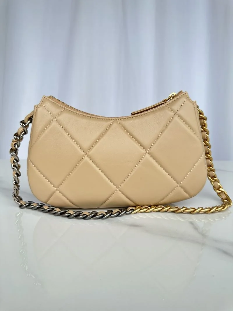 Chanel Hobo Bags Modern 53186