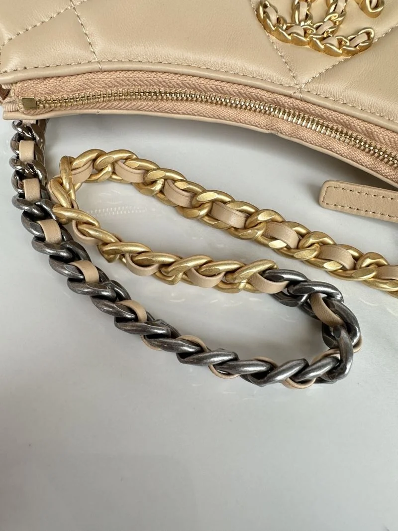 Chanel Hobo Bags Modern 53186