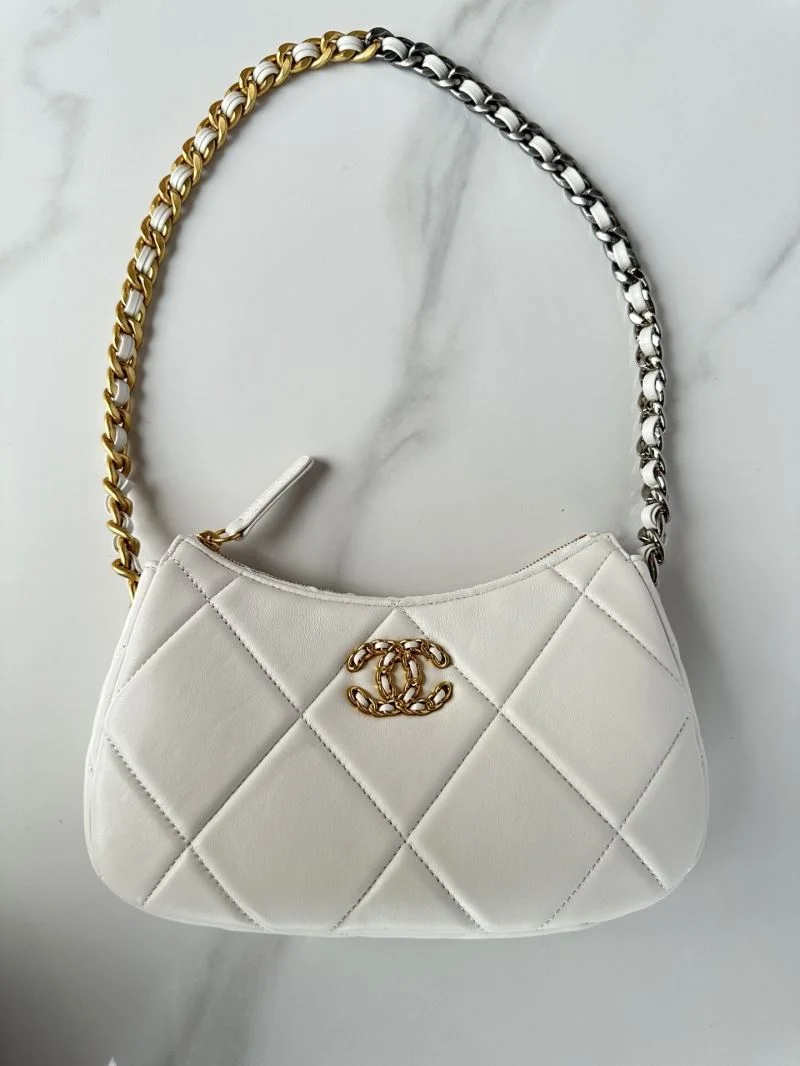 Chanel Hobo Bags BestValue 53185