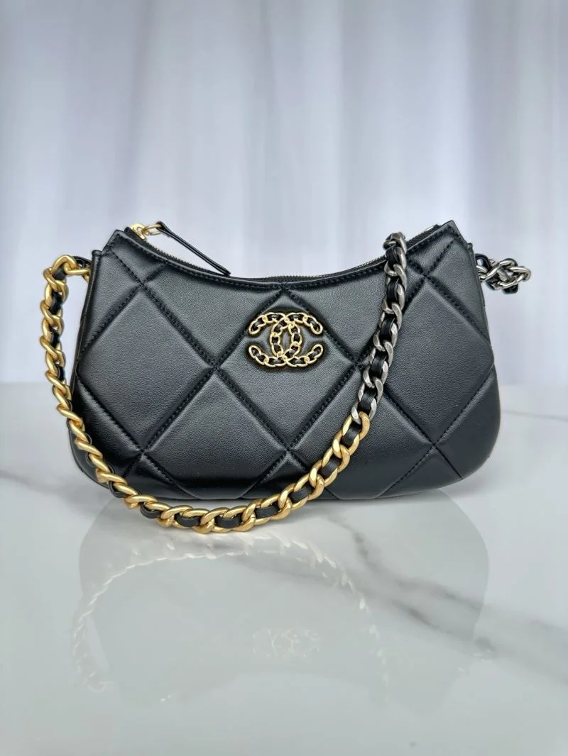 Chanel Hobo Bags WaterResistant 53225