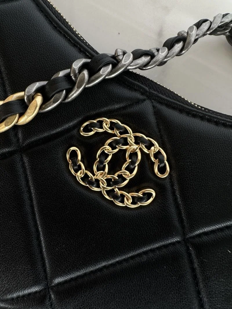 Chanel Hobo Bags WaterResistant 53225