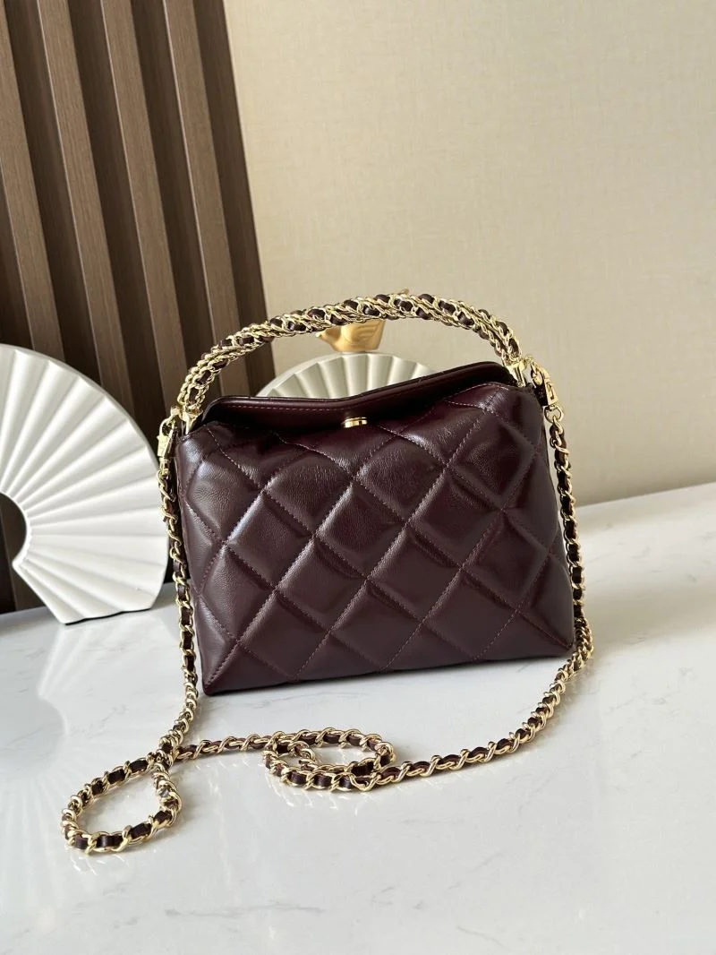 Chanel Hobo Bags Resilient 53173