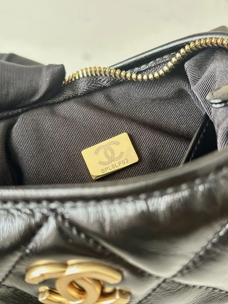 Chanel Hobo Bags Comfortable 53168