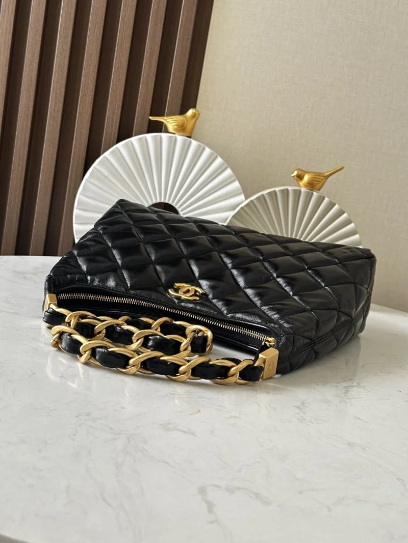 Chanel Hobo Bags TechFriendly 53282