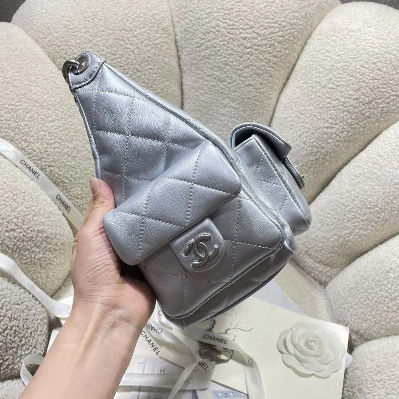 Chanel Hobo Bags UrbanChic 53155