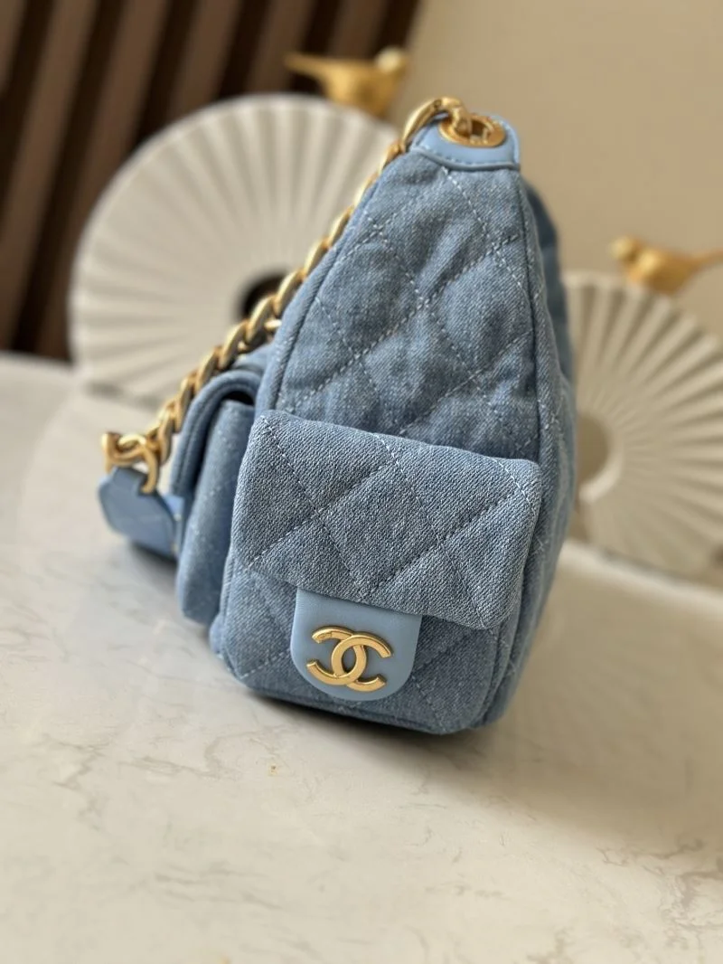 Chanel Hobo Bags Trendy 53156
