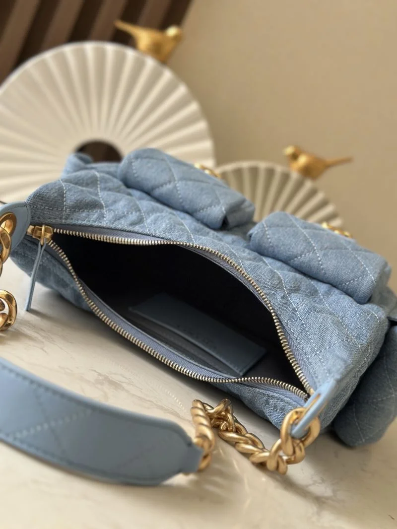 Chanel Hobo Bags Trendy 53156
