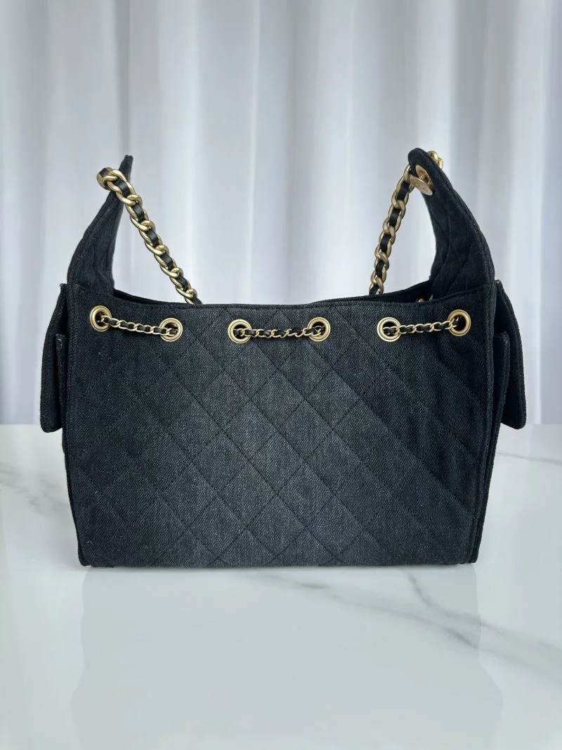 Chanel Hobo Bags TechFriendly 53187