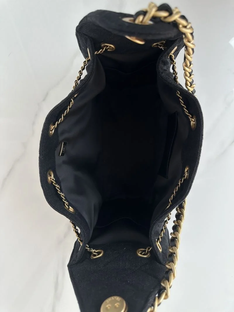 Chanel Hobo Bags TechFriendly 53187
