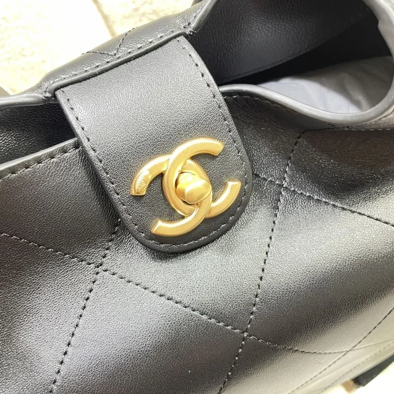 Chanel Hobo Bags Stretchable 53140
