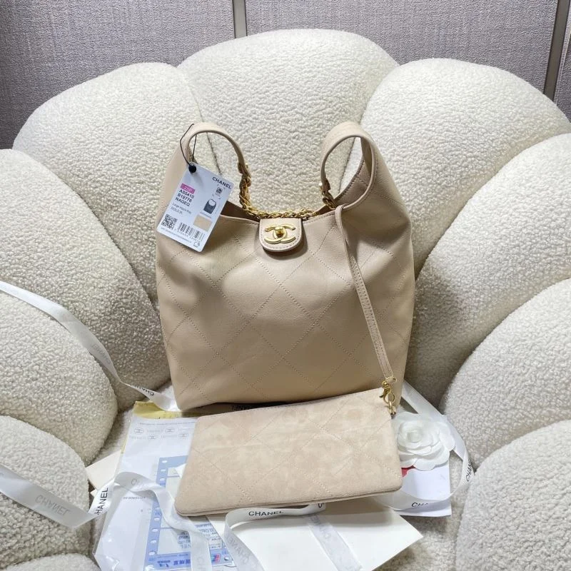 Chanel Hobo Bags Minimalist 53139