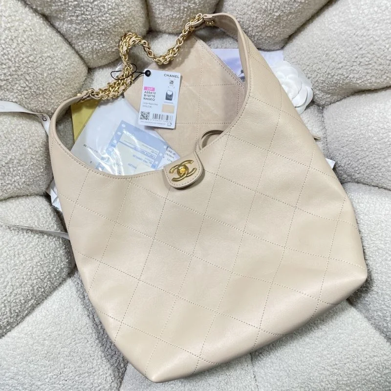 Chanel Hobo Bags Minimalist 53139