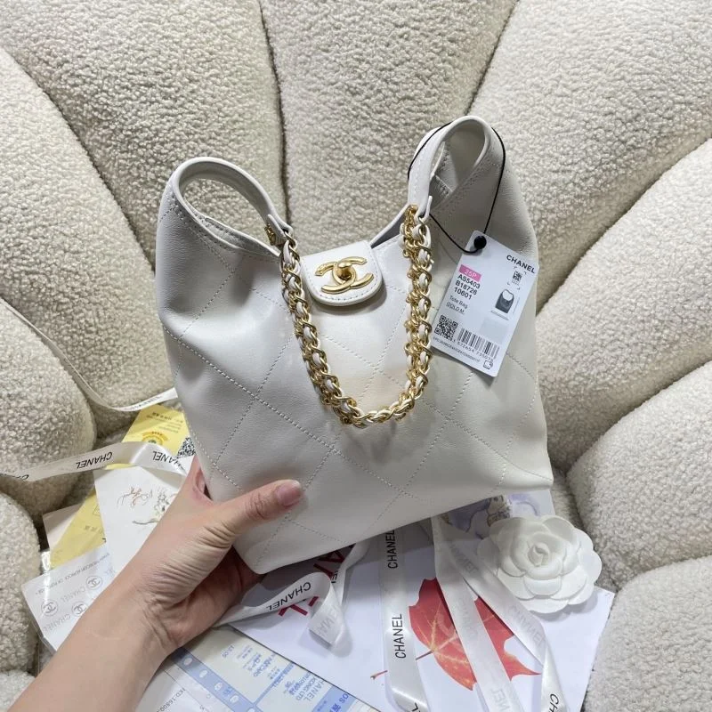 Breathable Chanel Hobo Bags 53148