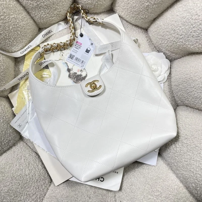 Breathable Chanel Hobo Bags 53148