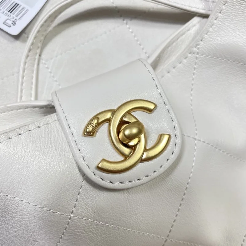 Chanel Hobo Bags Youthful 53135