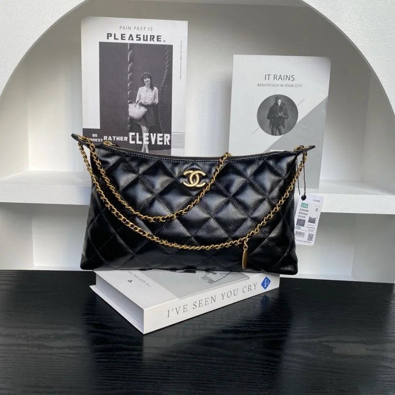 Chanel Hobo Bags Functional 53130
