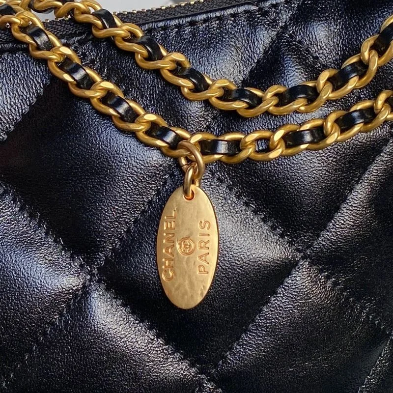 Chanel Hobo Bags Functional 53130