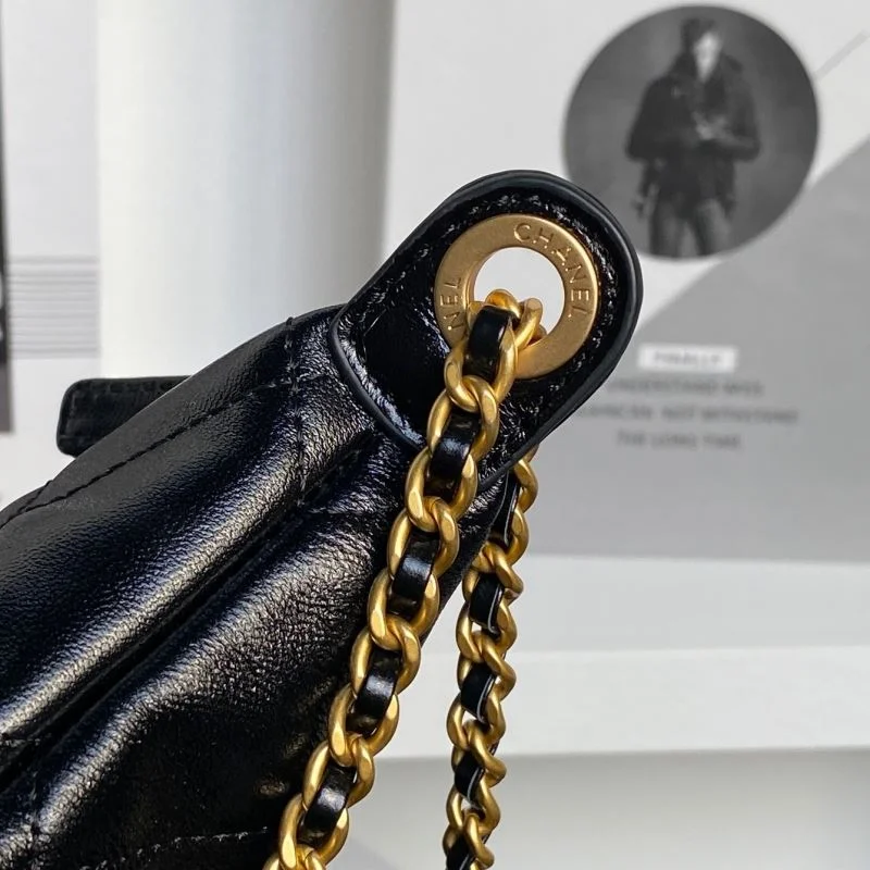 Chanel Hobo Bags Functional 53130