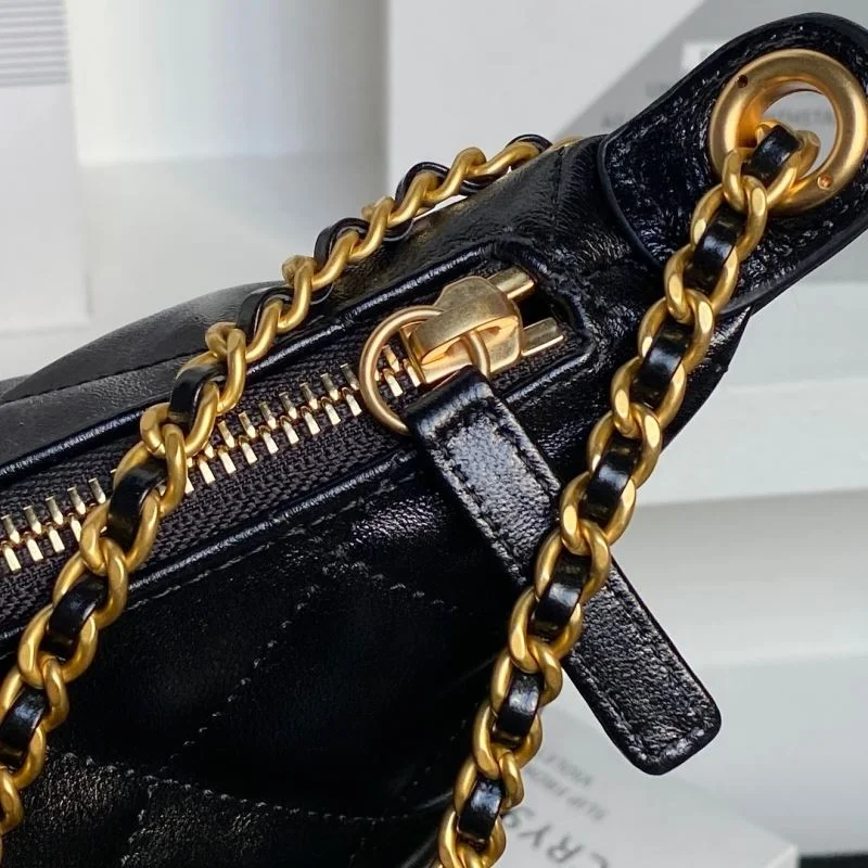 Chanel Hobo Bags Functional 53130