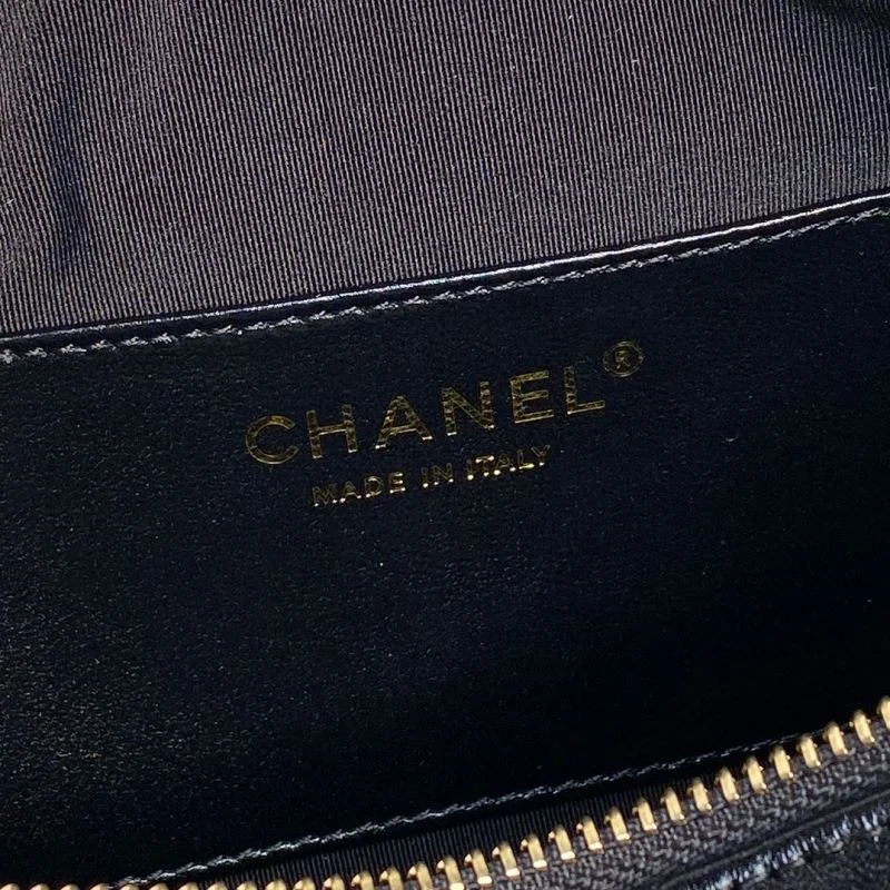 Chanel Hobo Bags Functional 53130