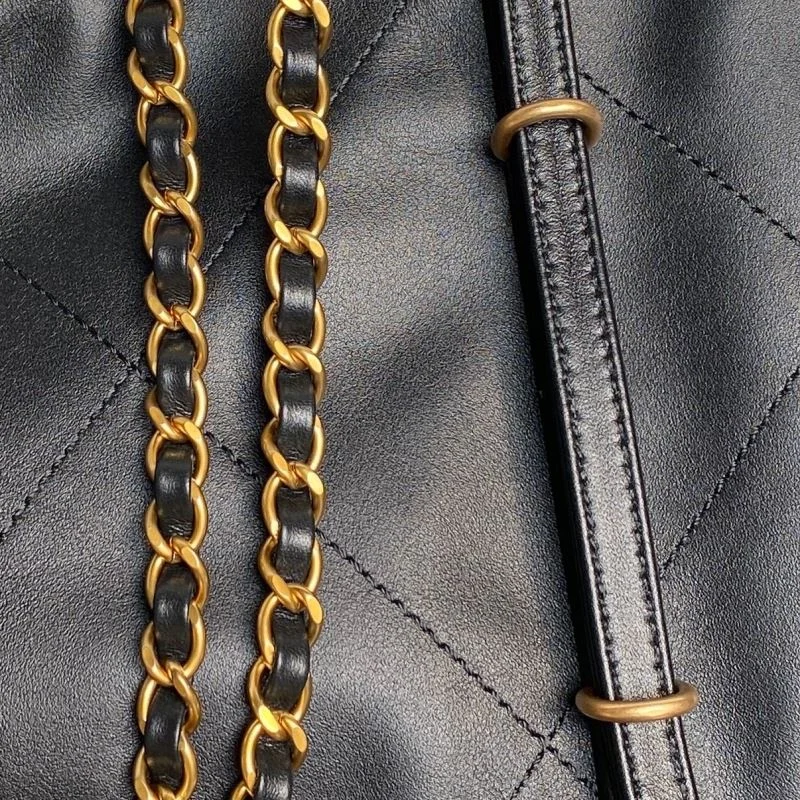 Tailored Chanel Hobo Bags 53165