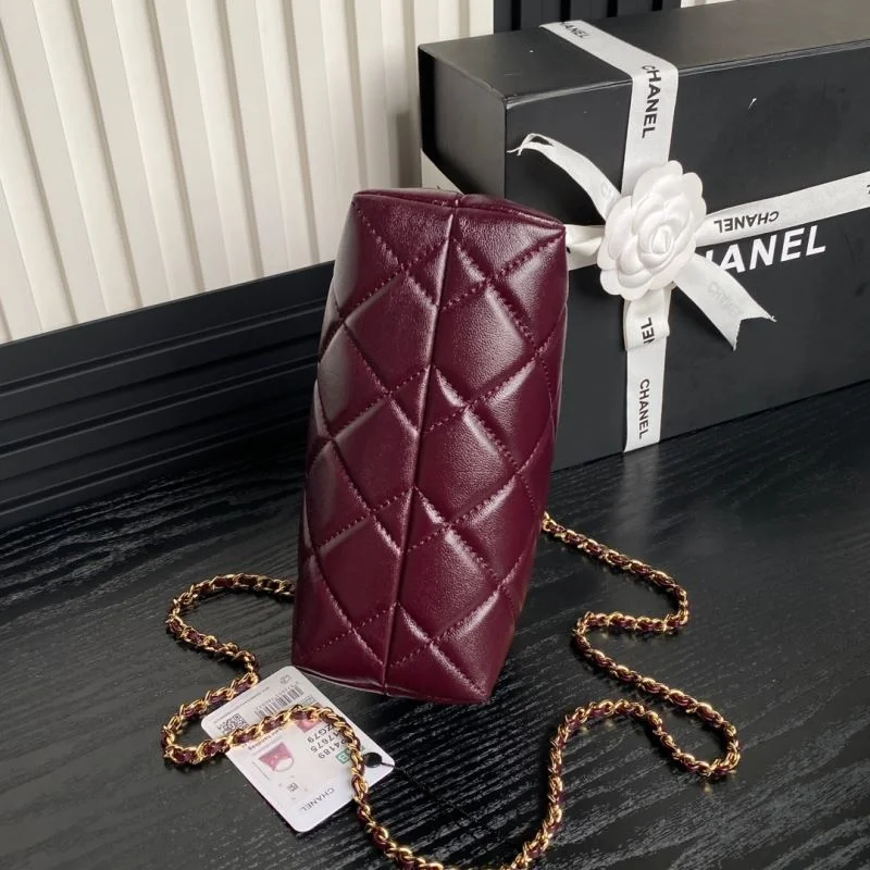 Chanel Hobo Bags Refined 53127