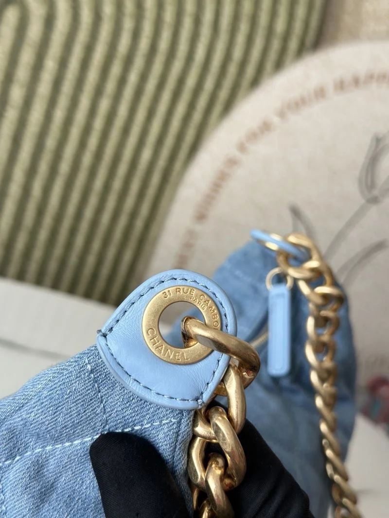 Chanel Hobo Bags Effortless 53126